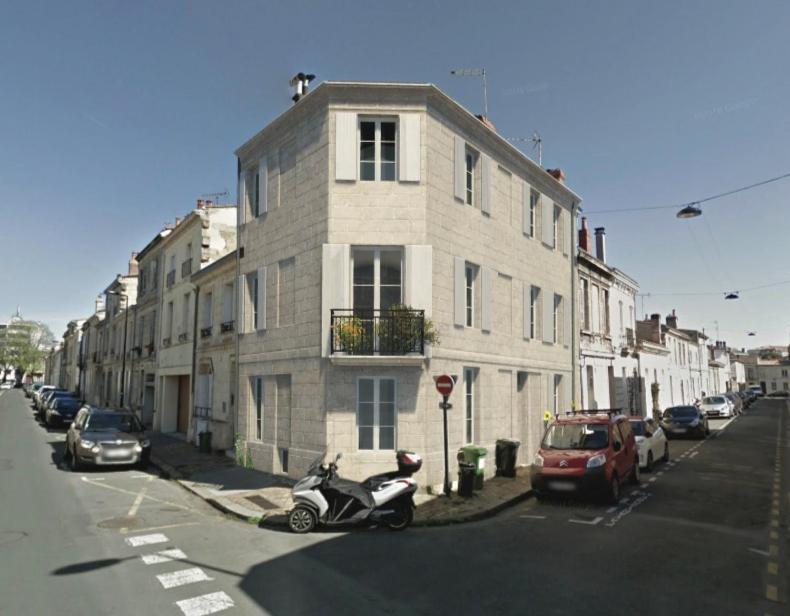 Le Loft Bleu - Un Atelier-Cocon Elegant & Central Bordeaux Exteriér fotografie