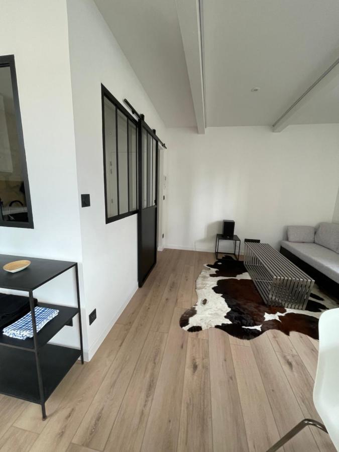 Le Loft Bleu - Un Atelier-Cocon Elegant & Central Bordeaux Exteriér fotografie