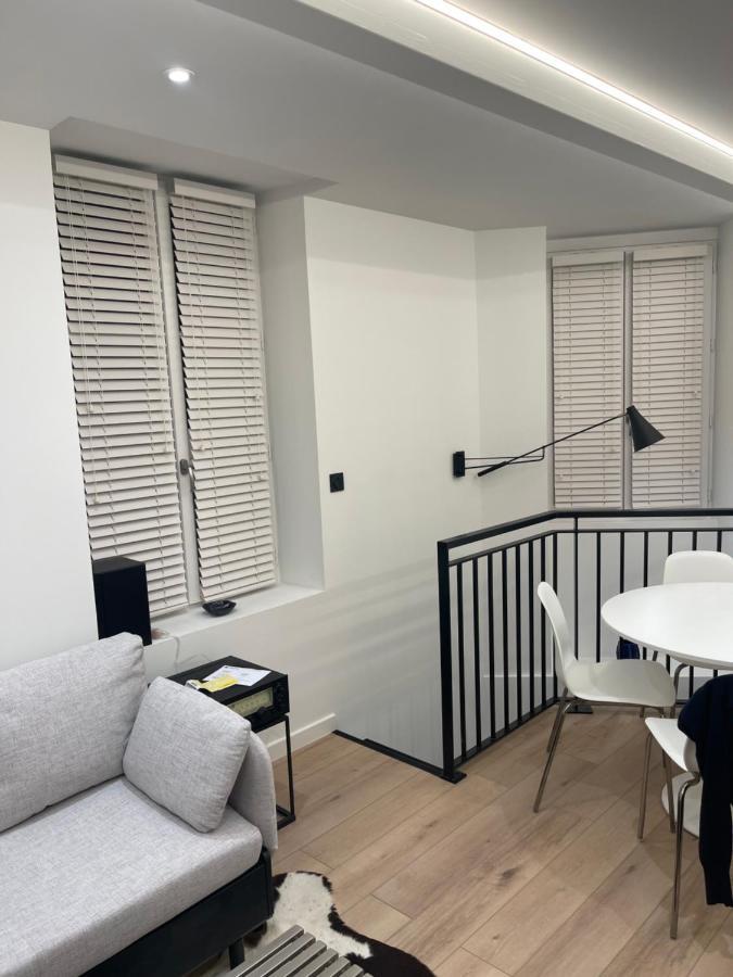 Le Loft Bleu - Un Atelier-Cocon Elegant & Central Bordeaux Exteriér fotografie